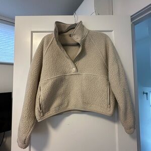 Aritzia Cozy Cream Sherpa Pullover